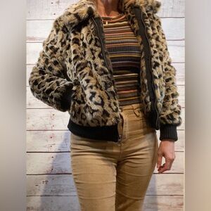 Banana Republic • NWOT Cropped Leopard Fur Bomber Jacket XSP
